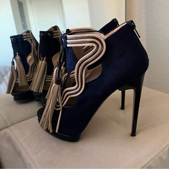 Nicholas Kirkwood Navy with cream trim and tassels platform heels- EUR 36 - Picture 9 of 13